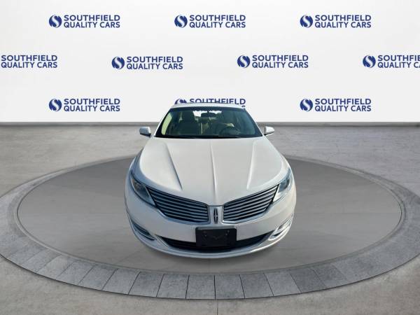 2015 Lincoln, weiß, Import USA — Foto 7 z 9