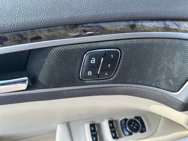 2015 Lincoln, weiß, Import USA — Foto 8 z 9