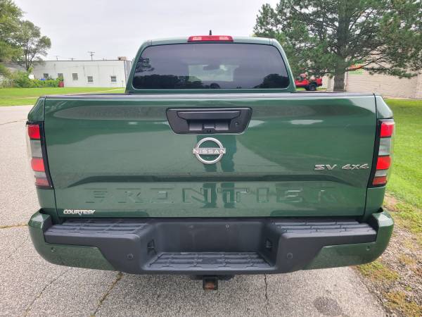 2022 Nissan, Import USA — Foto 4 z 12