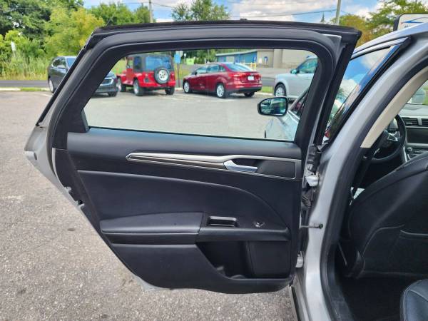 2018 Ford, Import USA — Foto 12 z 12