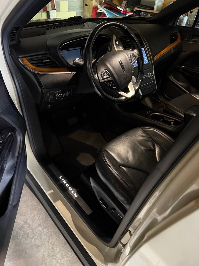 2018 Lincoln, Import USA — Foto 10 z 12