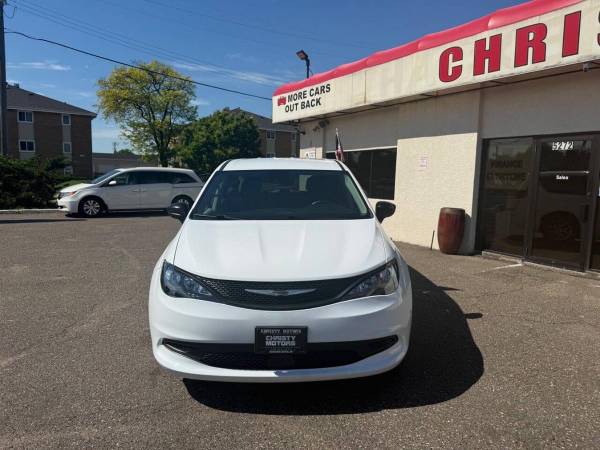 2024 Chrysler, Import USA — Foto 2 z 9