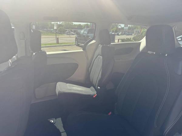 2024 Chrysler, Import USA — Foto 6 z 9