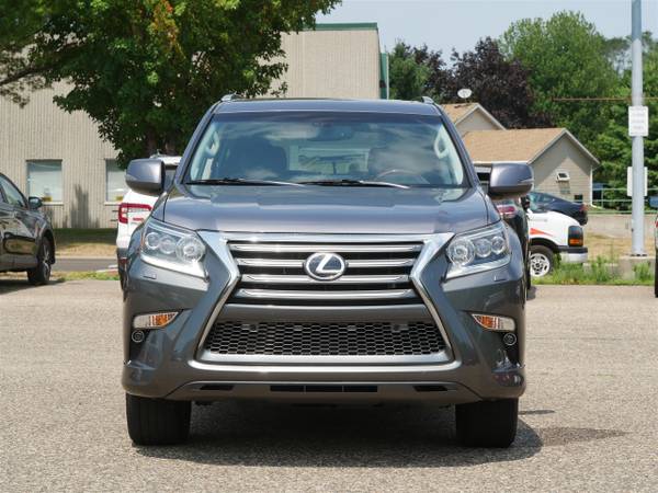 2019 Lexus, Import USA — Foto 2 z 12