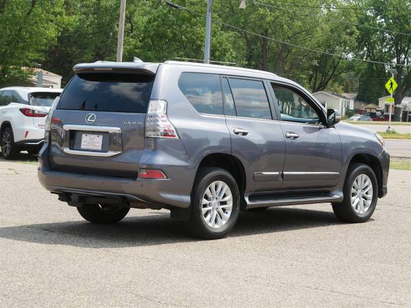 2019 Lexus, Import USA — Foto 6 z 12