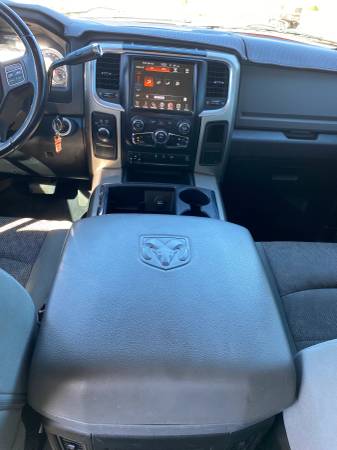 2013 Dodge, Import USA — Foto 9 z 12