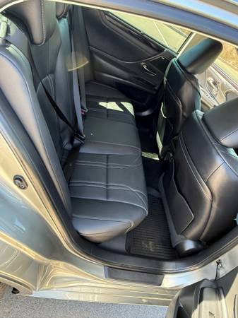 2021 Lexus, Import USA — Foto 11 z 12