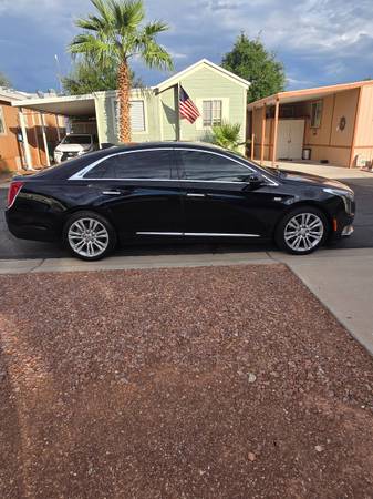 2019 Cadillac, Import USA — Foto 5 z 9