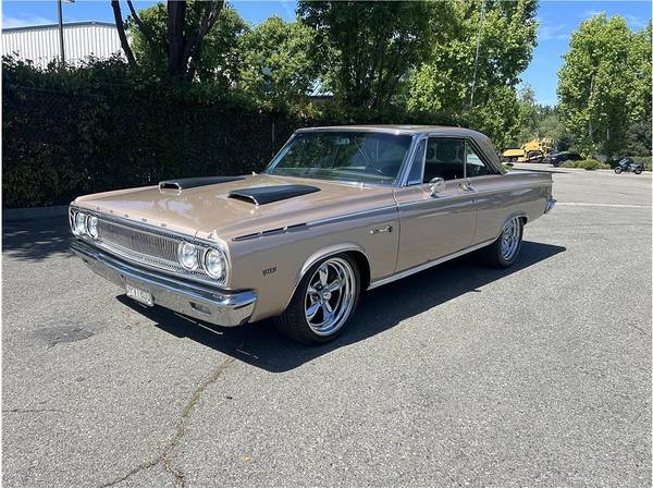 Dodge, Import USA — Foto 3 z 12