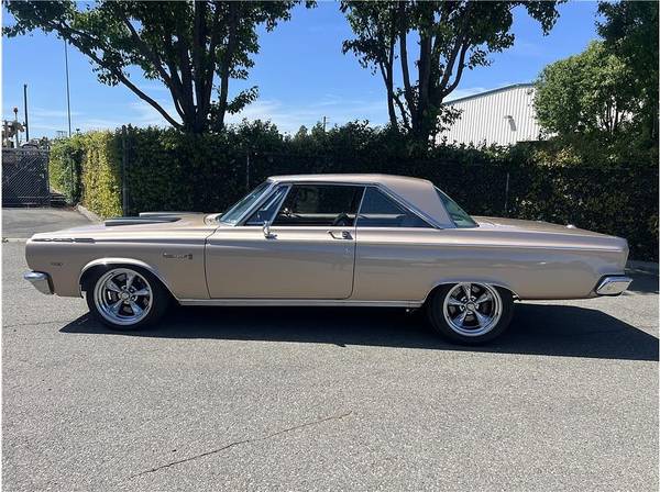 Dodge, Import USA — Foto 4 z 12
