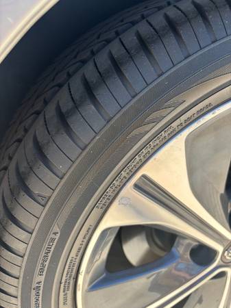 2019 Nissan, Import USA — Foto 5 z 5