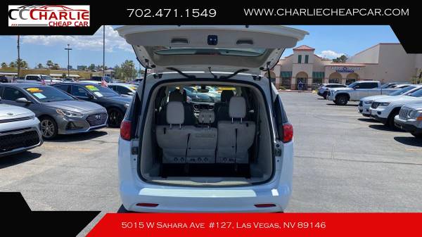 2021 Chrysler, Import USA — Foto 5 z 12