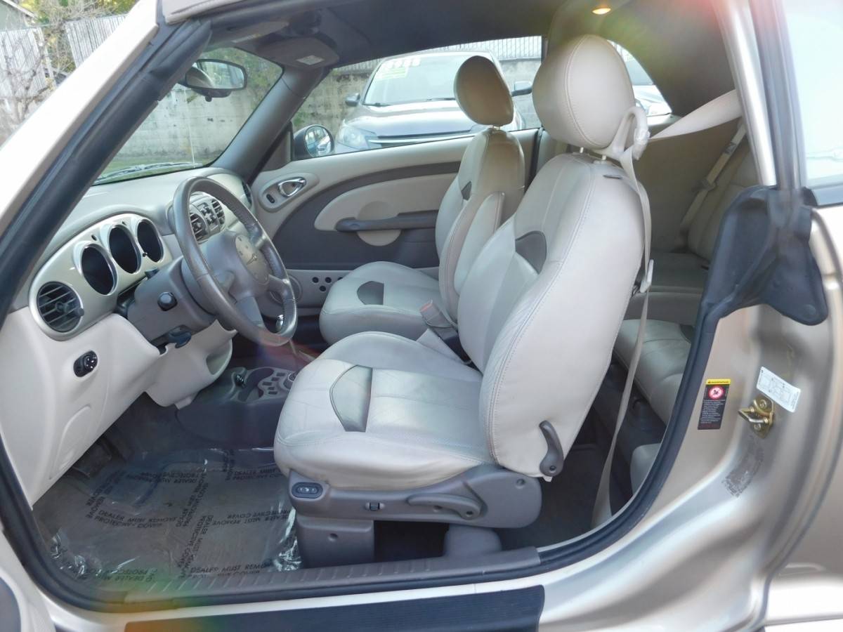 2005 Chrysler, Import USA — Foto 6 z 12