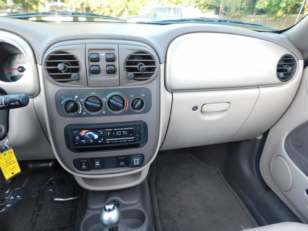 2005 Chrysler, Import USA — Foto 7 z 12