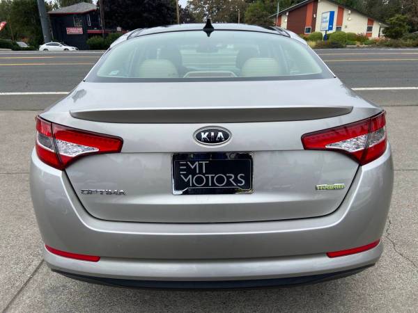 2011 Kia, Import USA — Foto 5 z 9