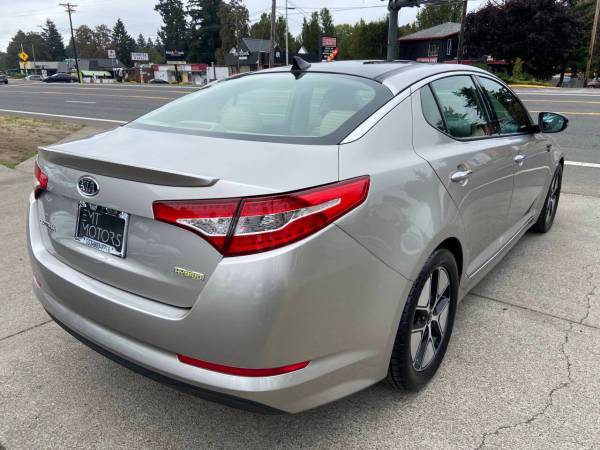 2011 Kia, Import USA — Foto 6 z 9