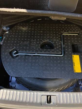 2011 Lexus, Import USA — Foto 11 z 12
