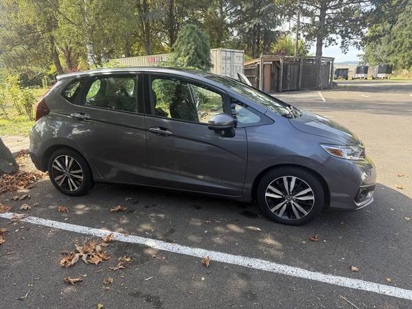 2019 Honda, Import USA — Foto 2 z 9
