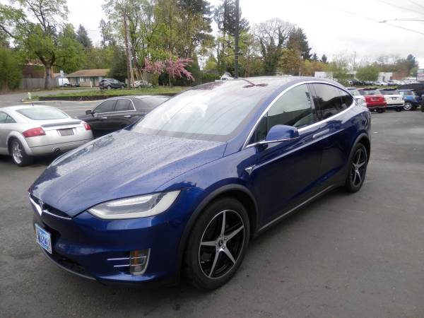 Tesla, Import USA — Foto 2 z 12
