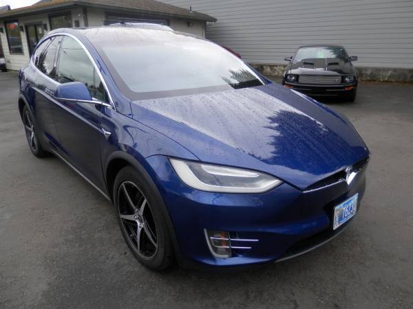 Tesla, Import USA — Foto 4 z 12