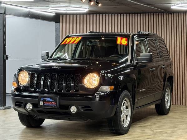 2016 Jeep, Import USA — Foto 3 z 12