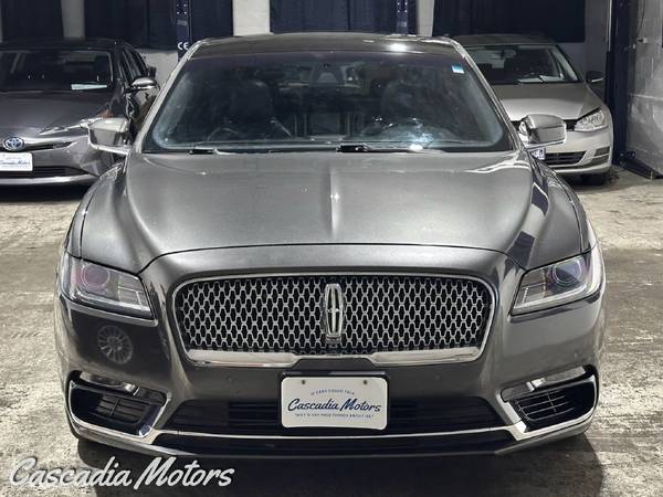 2017 Lincoln, Import USA — Foto 3 z 12