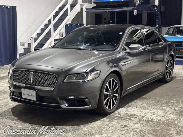2017 Lincoln, Import USA — Foto 4 z 12