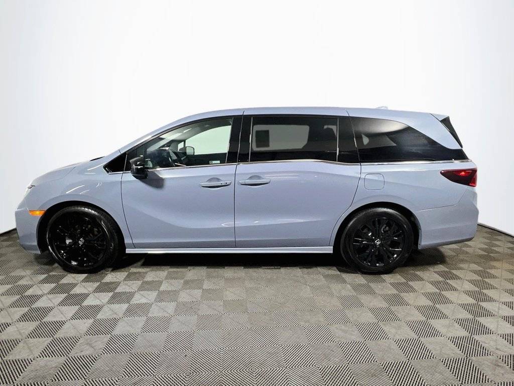 2025 Honda, Import USA — Foto 4 z 12