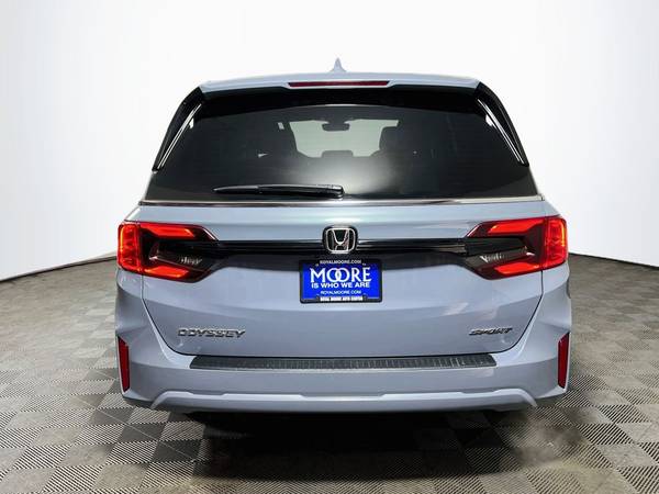 2025 Honda, Import USA — Foto 6 z 12