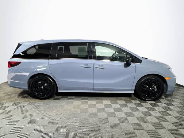 2025 Honda, Import USA — Foto 8 z 12