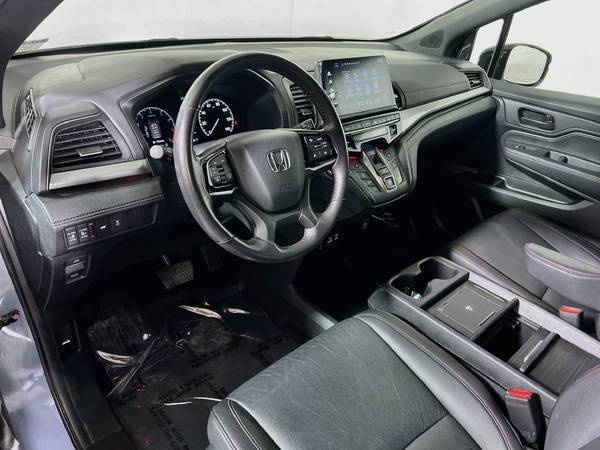 2025 Honda, Import USA — Foto 9 z 12