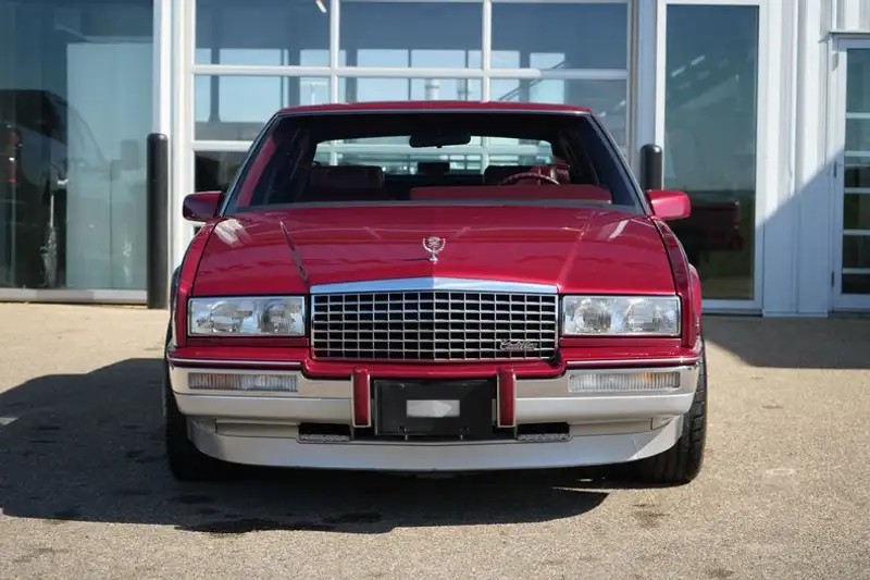 1989 Cadillac Eldorado BIARRITZ, 37.327 km, Import Kanada — Foto 2 z 12