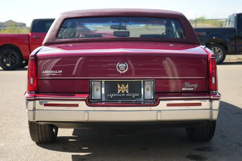 1989 Cadillac Eldorado BIARRITZ, 37.327 km, Import Kanada — Foto 6 z 12