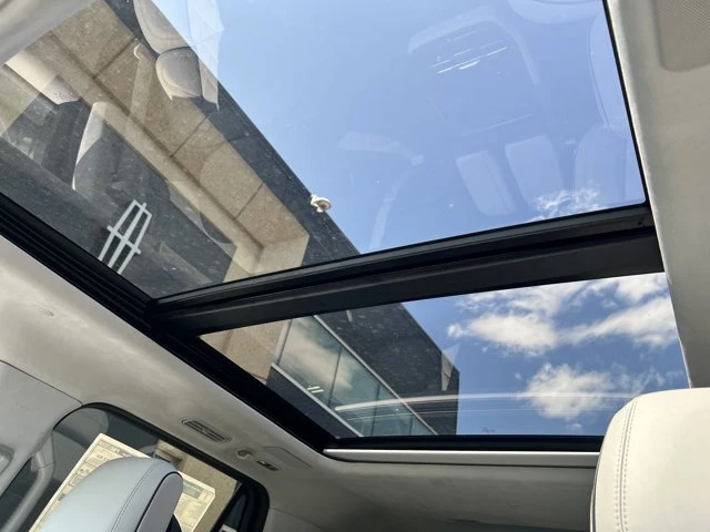 2027 Lincoln Navigator Premiere 100A EQUIPMENT GROUP PREMIERE 4X4 TRIM, schwarz, 1 km, Import Kanada — Foto 12 z 20