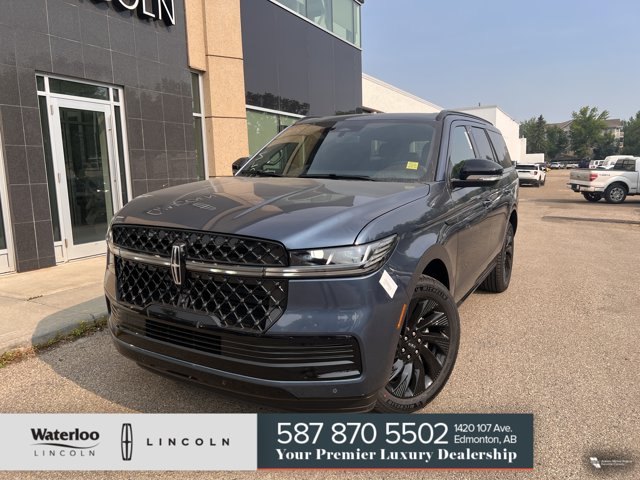 2027 Lincoln Navigator Reserve, blau, 10 km, Import Kanada — Foto 1
