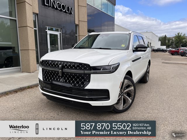 2027 Lincoln Navigator Black Label, weiß, 7 km, Import Kanada — Foto 1