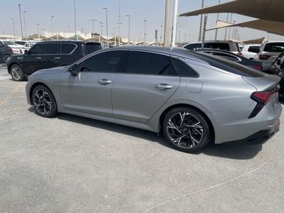 2025 Kia K5 EX, grau, 11.400 km, Import VAE — Foto 4 z 12