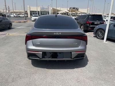 2025 Kia K5 EX, grau, 11.400 km, Import VAE — Foto 6 z 12