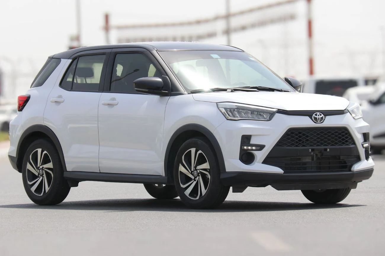 2023 Toyota Raize TURBO G RA, weiß, 0 km, Import VAE — Foto 1