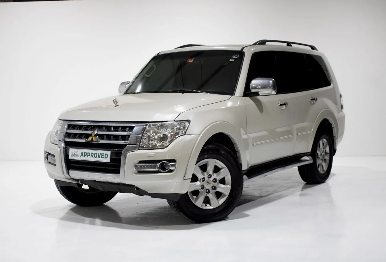 2020 Mitsubishi Pajero GLS HIGHLINE, weiß, 58.404 km, Import VAE — Foto 1