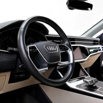 2020 Audi A7, schwarz, 114.064 km, Import VAE — Foto 10 z 14