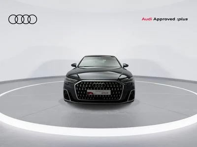 2022 Audi A8, grau, 96.653 km, Import VAE — Foto 3 z 14
