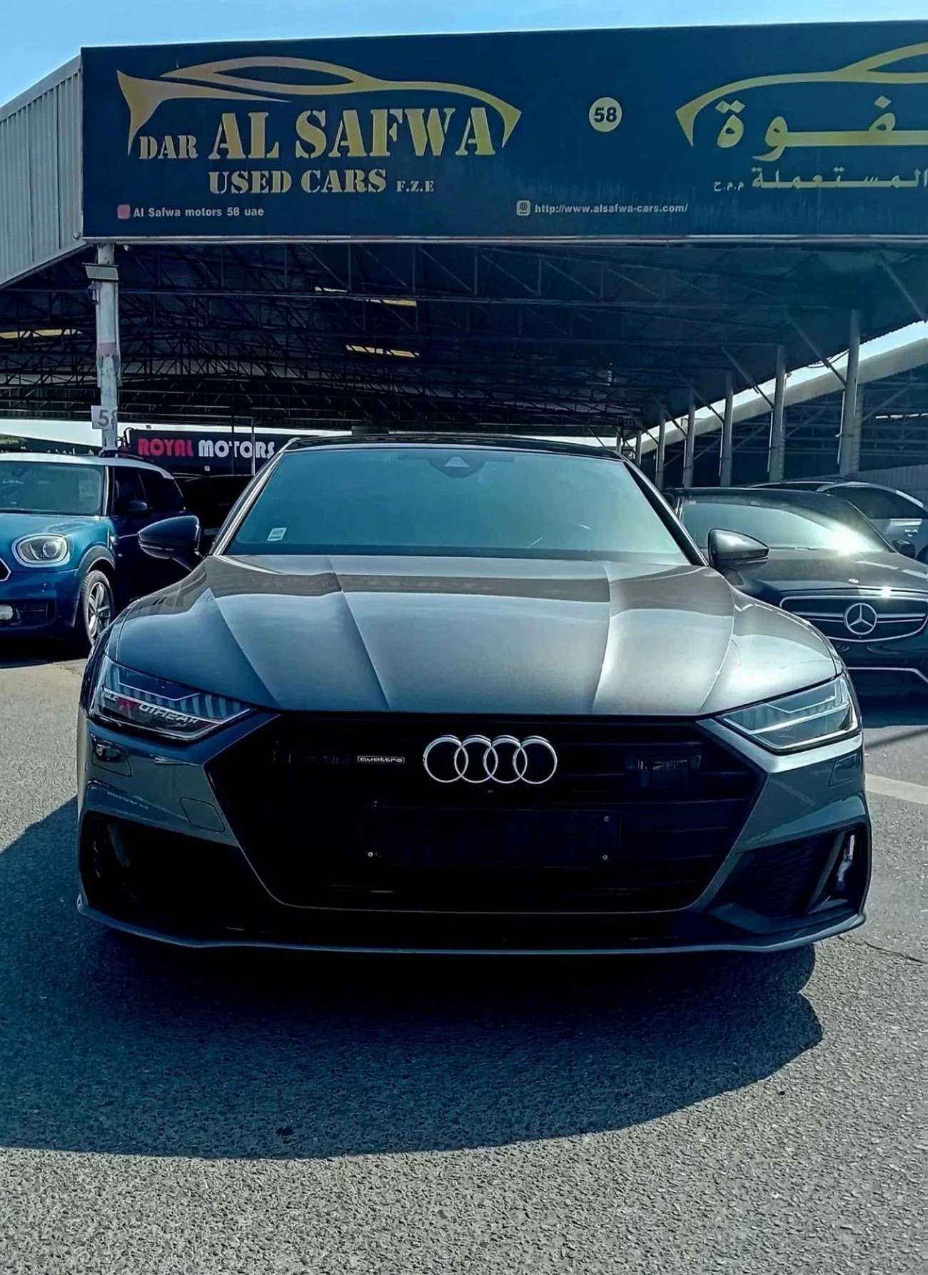 2022 Audi A7, silber, 121.674 km, Import VAE — Foto 1