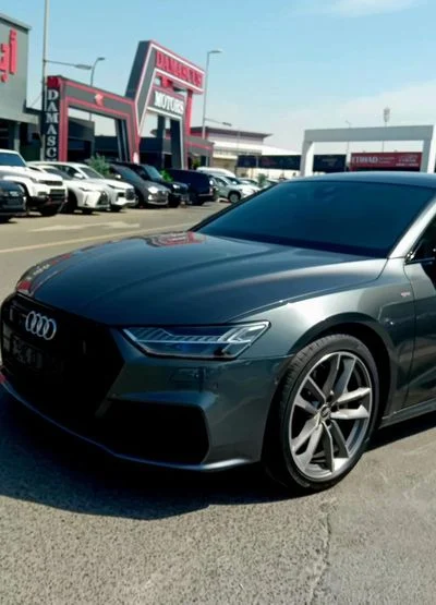 2022 Audi A7, silber, 121.674 km, Import VAE — Foto 2 z 16