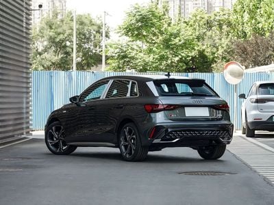 2026 Audi A3, schwarz, 0 km, Import VAE — Foto 8 z 12