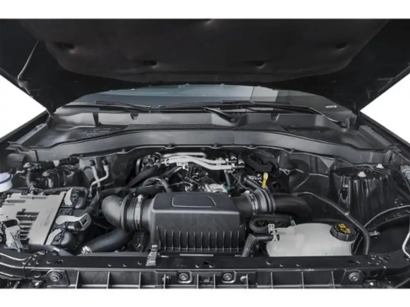 2027 Ford Explorer Tremor, schwarz, 0 km, Import Kanada — Foto 10 z 12