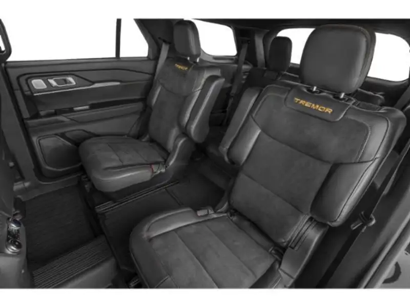 2027 Ford Explorer Tremor, schwarz, 0 km, Import Kanada — Foto 6 z 12