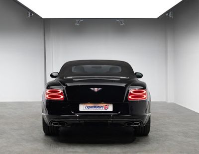 2013 Bentley Continental GTC, schwarz, 60.000 km, Import VAE — Foto 4 z 16