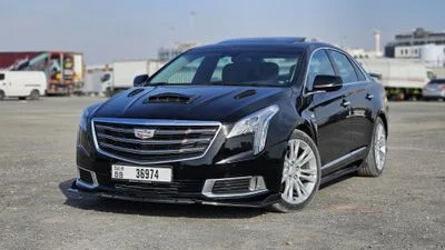 2019 Cadillac XTS LUXURY, schwarz, 38.407 km, Import VAE — Foto 3 z 16