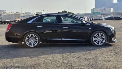 2019 Cadillac XTS LUXURY, schwarz, 38.407 km, Import VAE — Foto 5 z 16